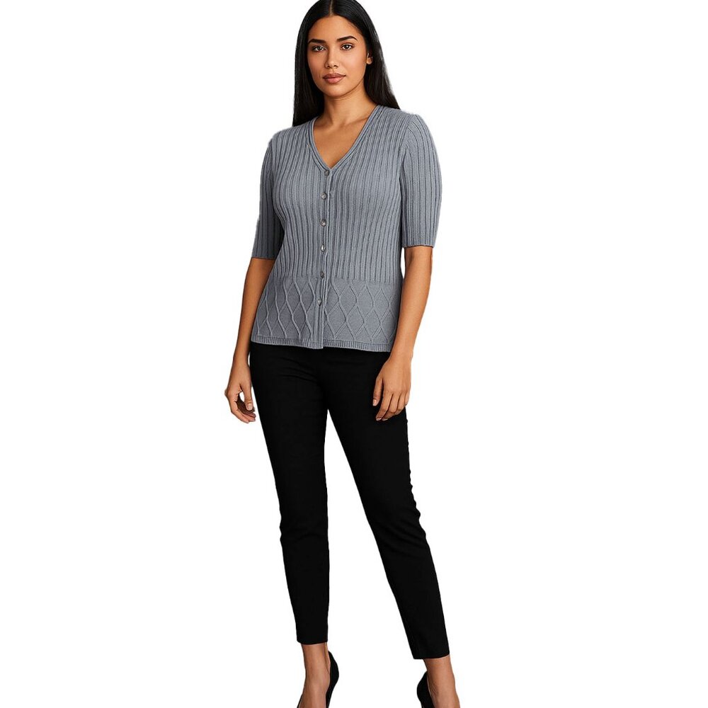 Van Heusen XL Ribbed Grey Cardigan • Mother-of-Pearl Buttons • Classic Cozy Knit